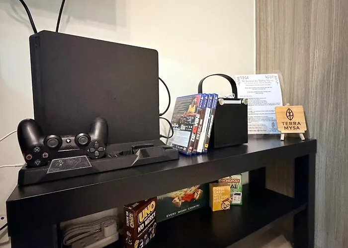 View Near Moa & Naia With Ps4, Wi-fi, Netflix Apartment