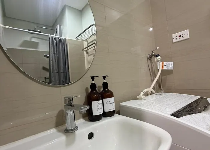 View Near Moa & Naia With Ps4, Wi-fi, Netflix Apartment Manila